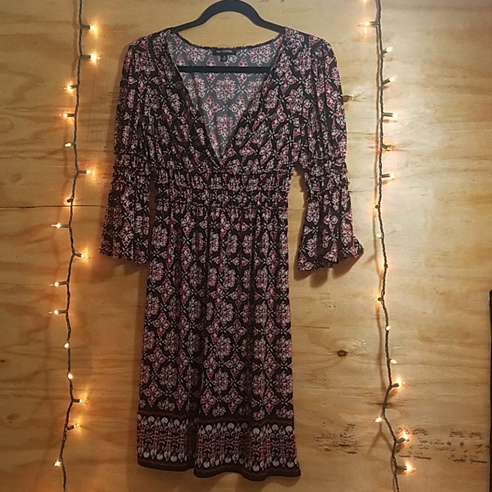 Max Edition Bell Sleeves Dress